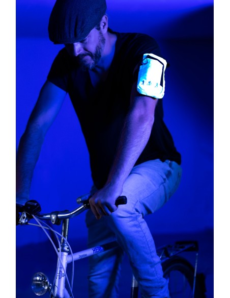 abg03gy-7.jpg abg03gy-7.jpg